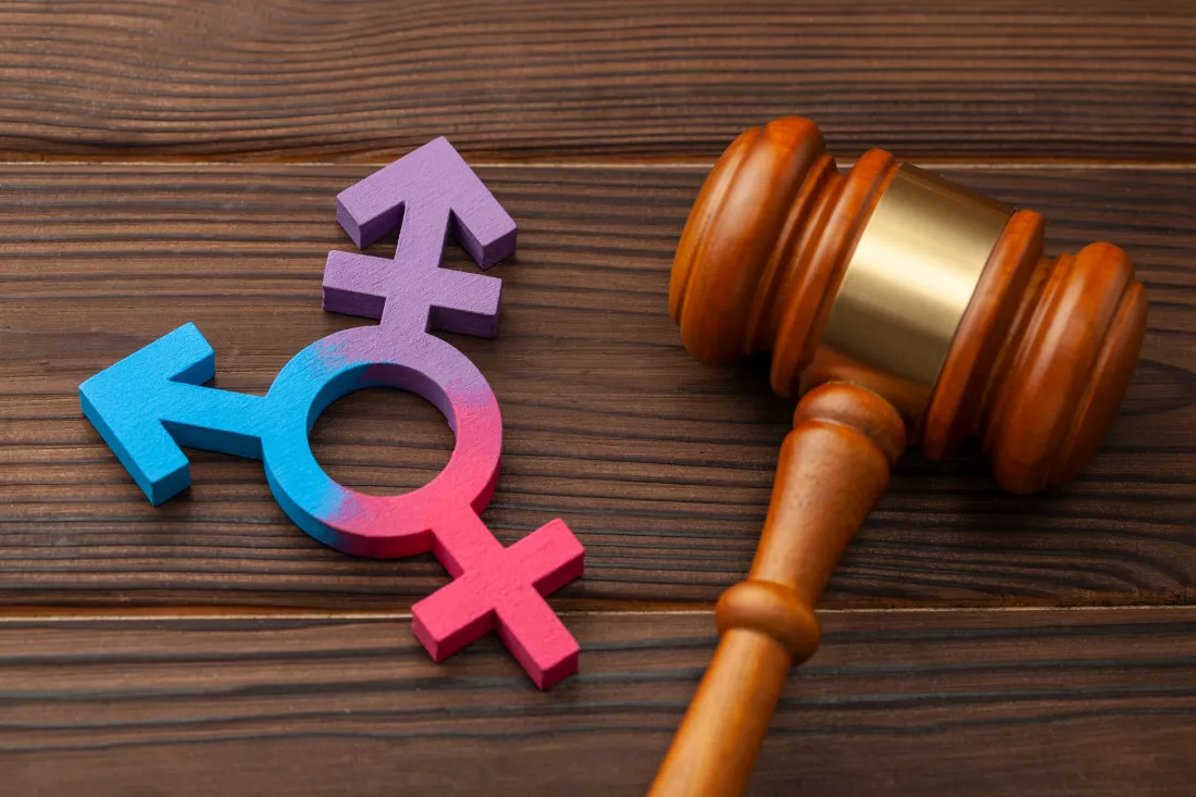 judge-gavel-gender-symbol-transgender